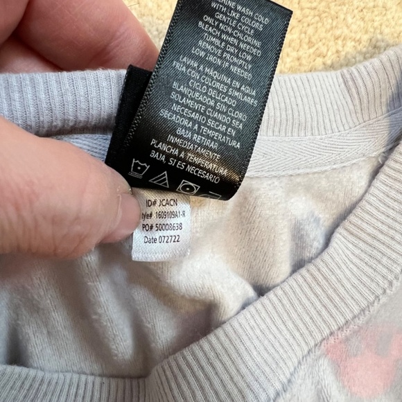 Disney Velour Pajama Top Pastel Mickey and Minnie Silhouette Size Large - Picture 8 of 8